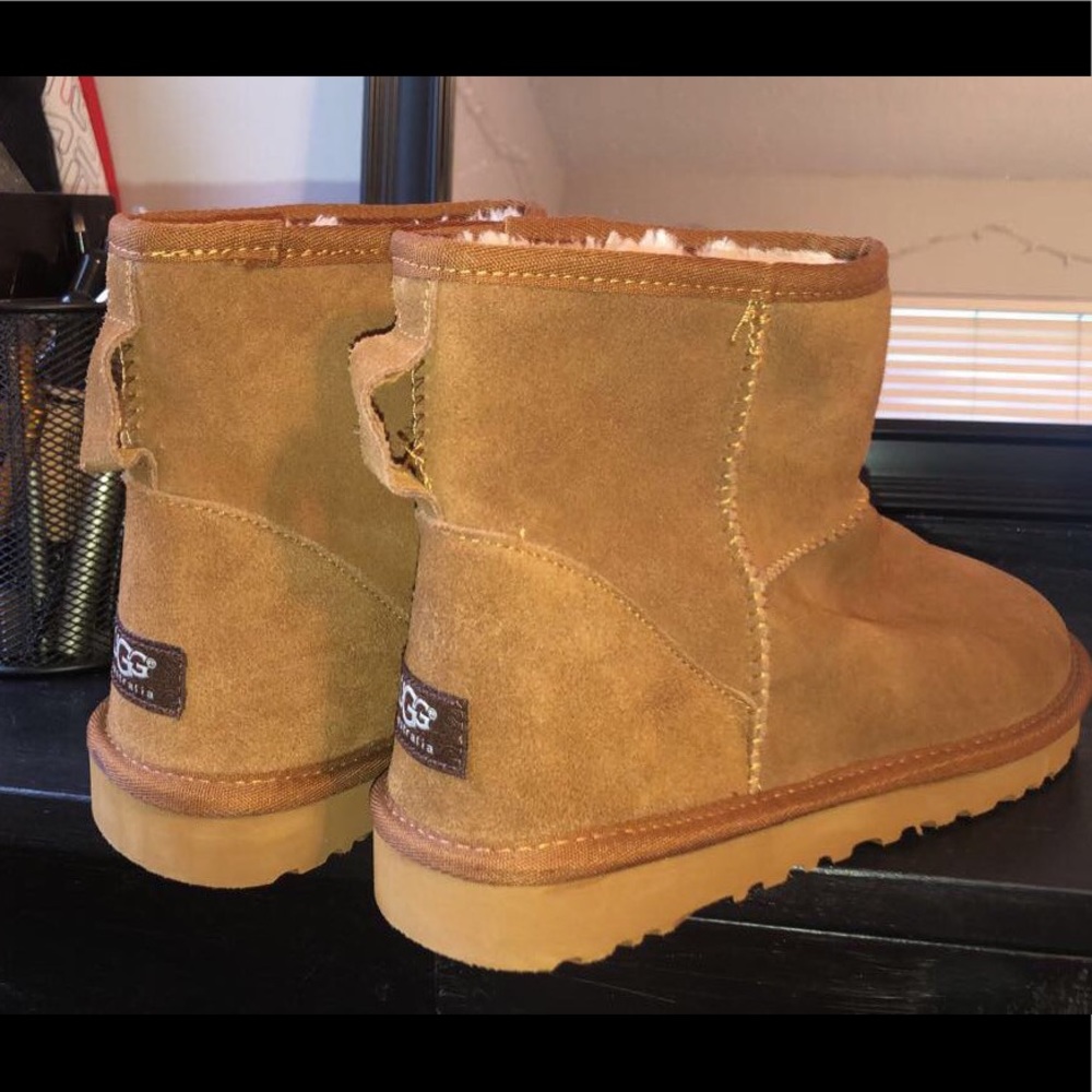 Short Uggs